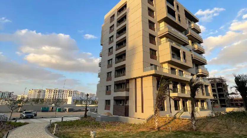 كمبوند بلو فيرت العاصمة الادارية الجديدة