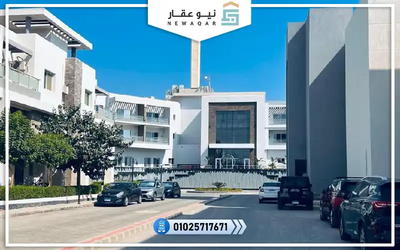 شاليه استلام فوري للبيع 100م قرية اروما السخنه