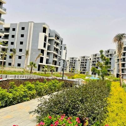 شقة استلام فوري187م للبيع كمبوند فيومميزSun Capital Compound