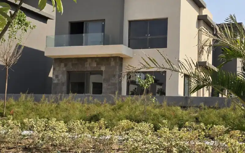 كميوند كريك تاون Creek Town Compound