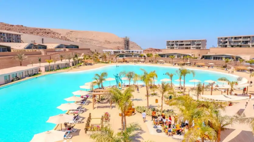 قرية المونت جلالة العين السخنة