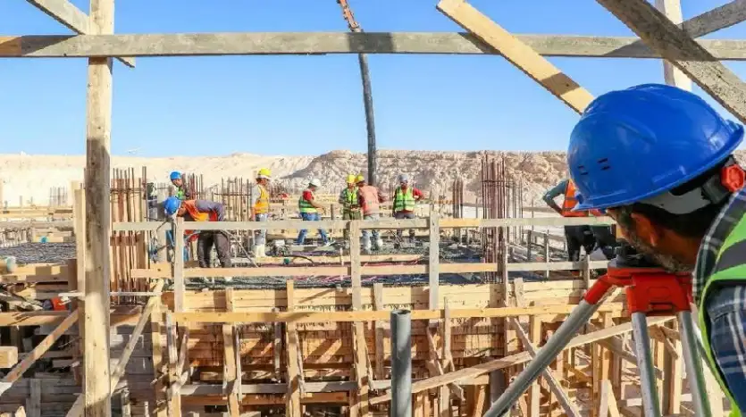 انشاءات ارض الواقع قرية مار باي رأس الحكمة Mar Bay Ras El hekma