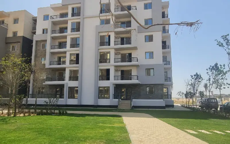 شقق للبيع استلام سنه ونص كمبوند ويست فيو الشيخ زايد