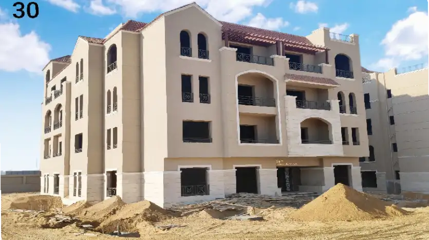 صور لايف من كمبوند المعادي فيو الشروق