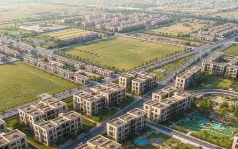 Compound Grounds New Cairo