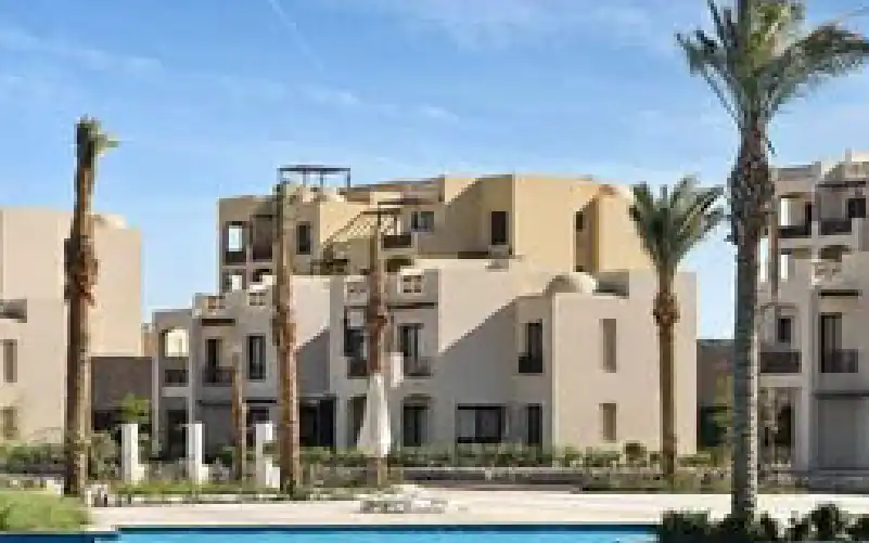 شاليه للبيع 128م استلام سنه