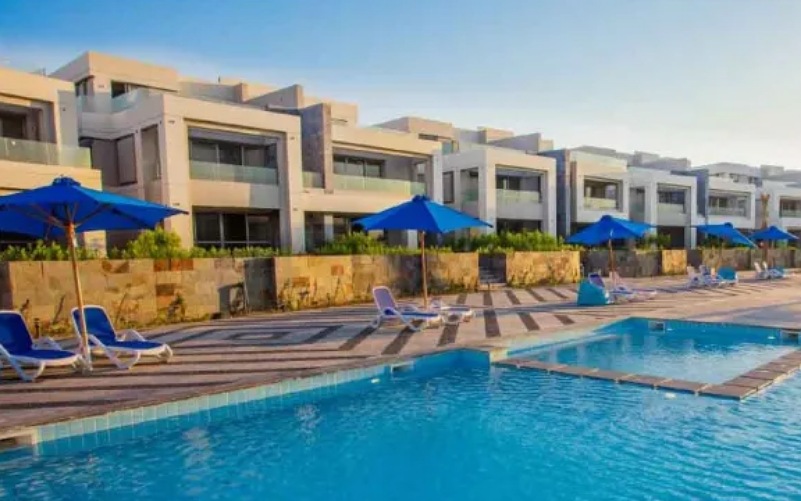 قرية لافيستا كاسكادا الساحل الشمالي la vista cascada