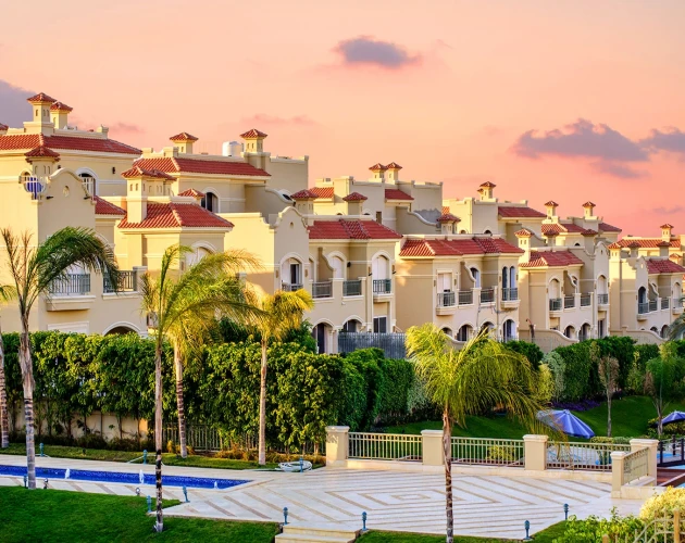 الباتيو 5 إيست