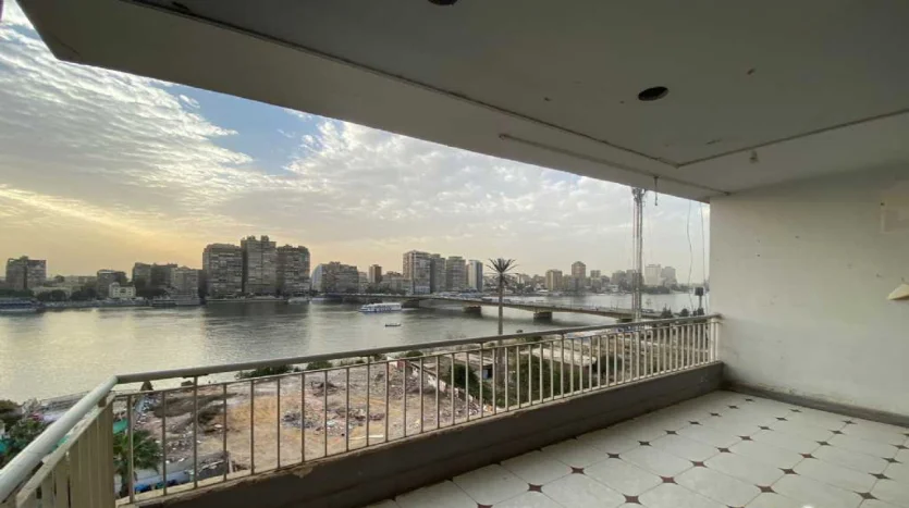 شقق فندقية في القاهرة على النيل للبيع شقق فندقية فاخرة على كورنيش النيل