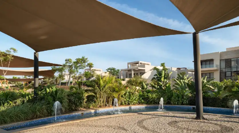 كمبوند أو ويست أوراسكوم