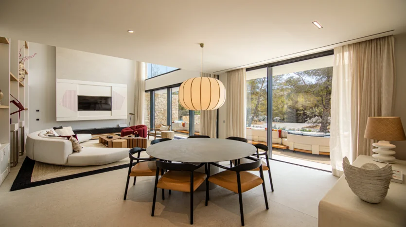 شقق فندقية راقية للبيع في شارع التسعين الجنوبي شقق فندقية جاهزة للبيع بالتسعين الجنوبي