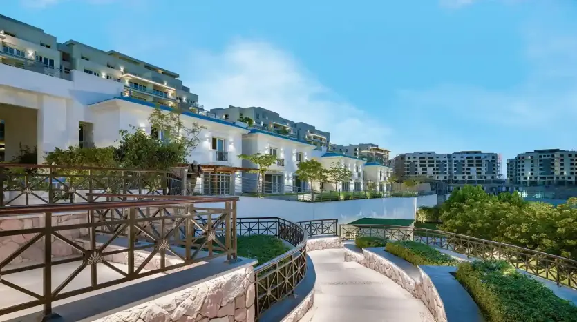 مشروع ماونتن فيو الجديد Creekview كمبوند كريك فيو التجمع الخامس