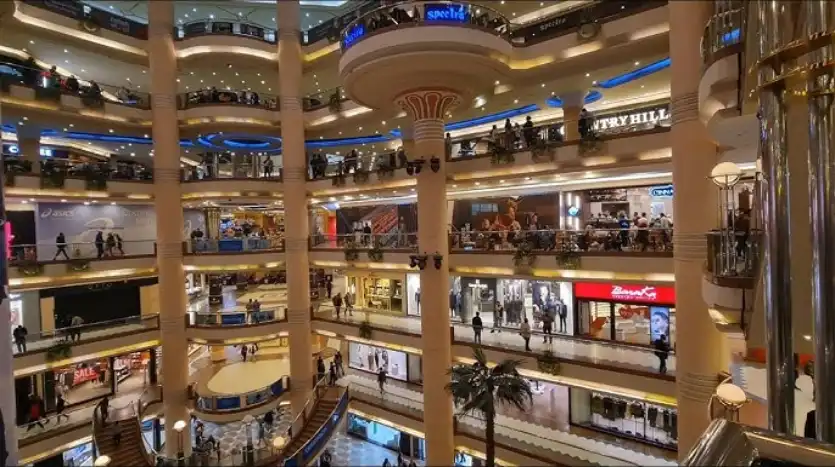 مميزات وعيوب العقار التجاري والسكني الاستثمار في العقار السكني أم التجاري