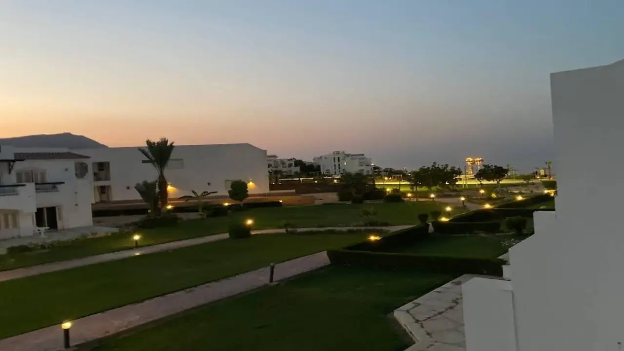شاليه للبيع 77م تشطيب سوبر لوكس 492 ألف