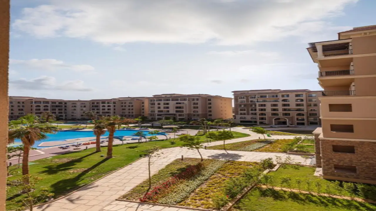 دوبليكس للبيع 343م بجاردن50م تشطيب كامل