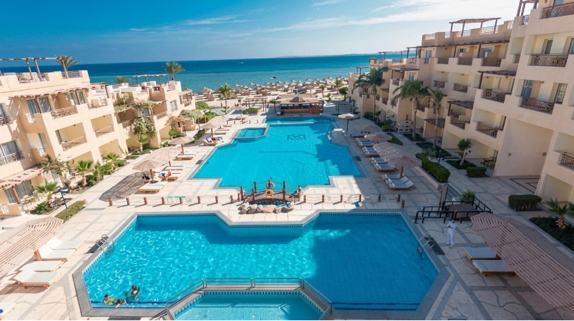 إطلالات وحدات قرية Shams Soma الغردقة